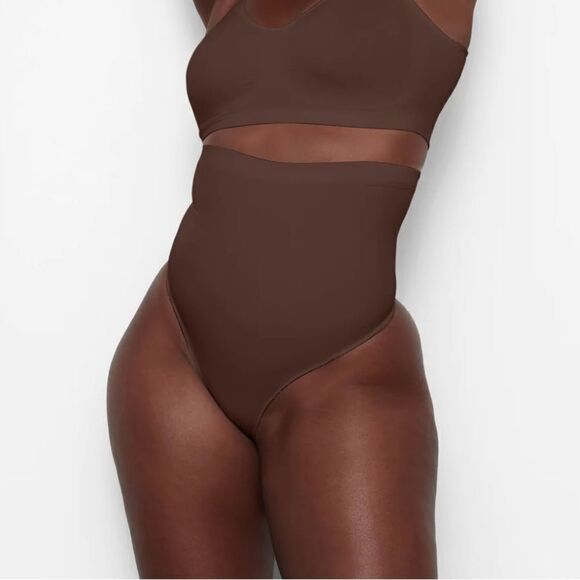 SKIMS Seamless Sculpt High-waisted Thong In Cocoa Brown Shaping Shapewear - Picture 1 of 8